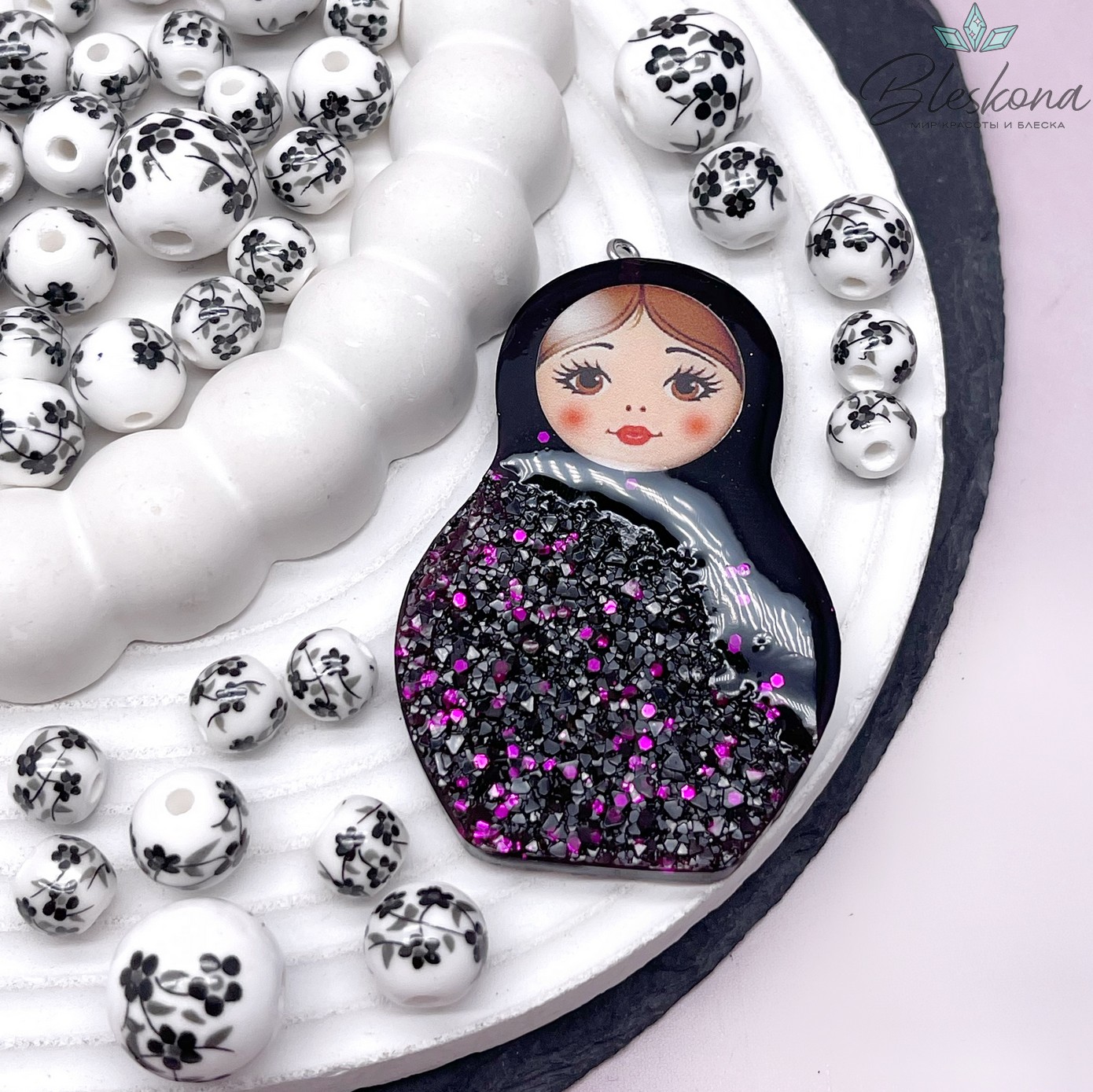 62*40 мм, Цвет серебро, Подвеска Матрешка бордо