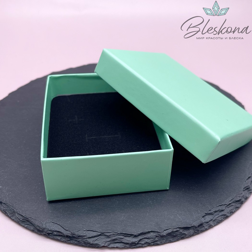 Коробка Фисташковая черная подложка 9*7*3 см