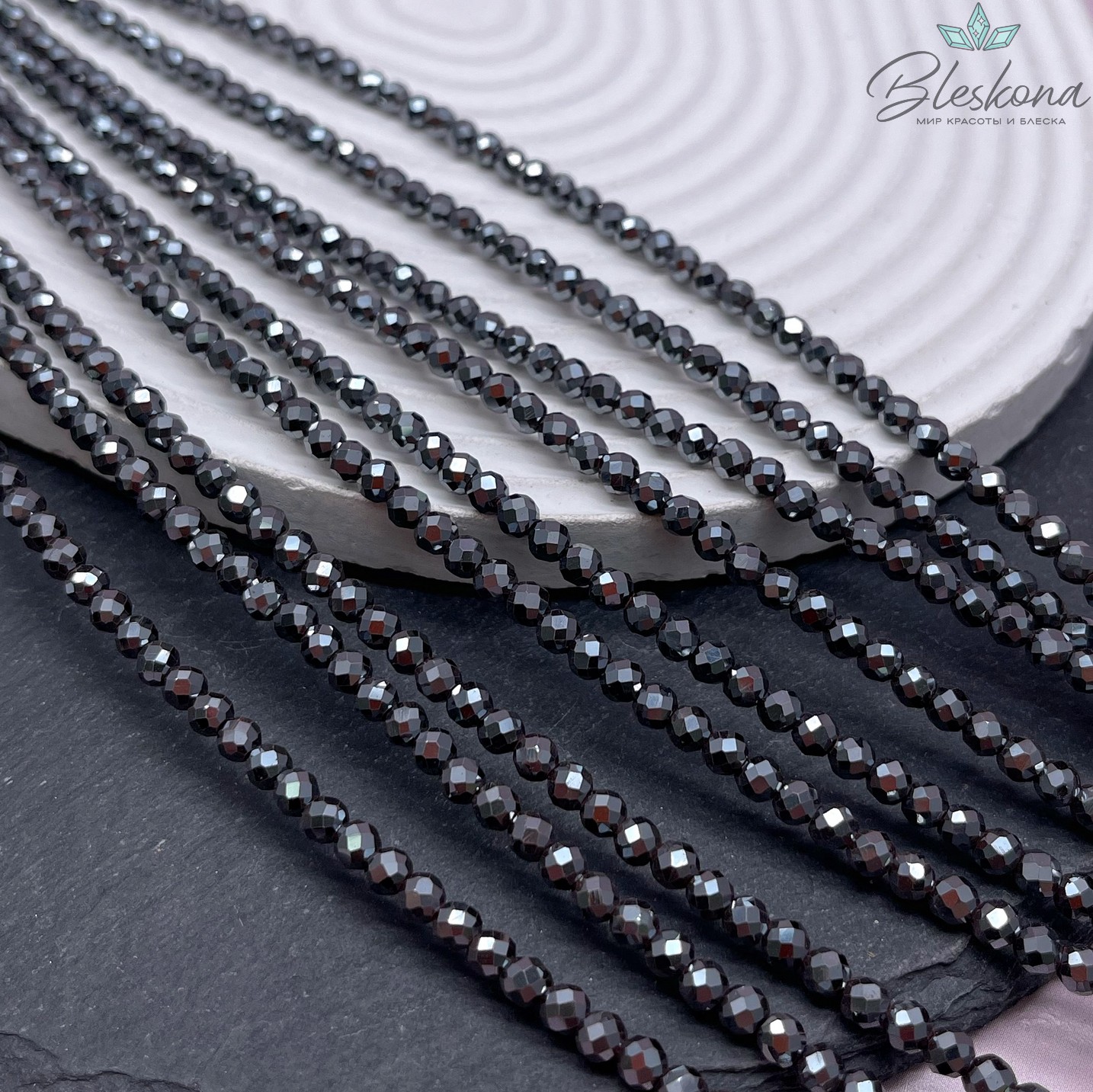 4 мм Гематин имитация, алмазная огранка