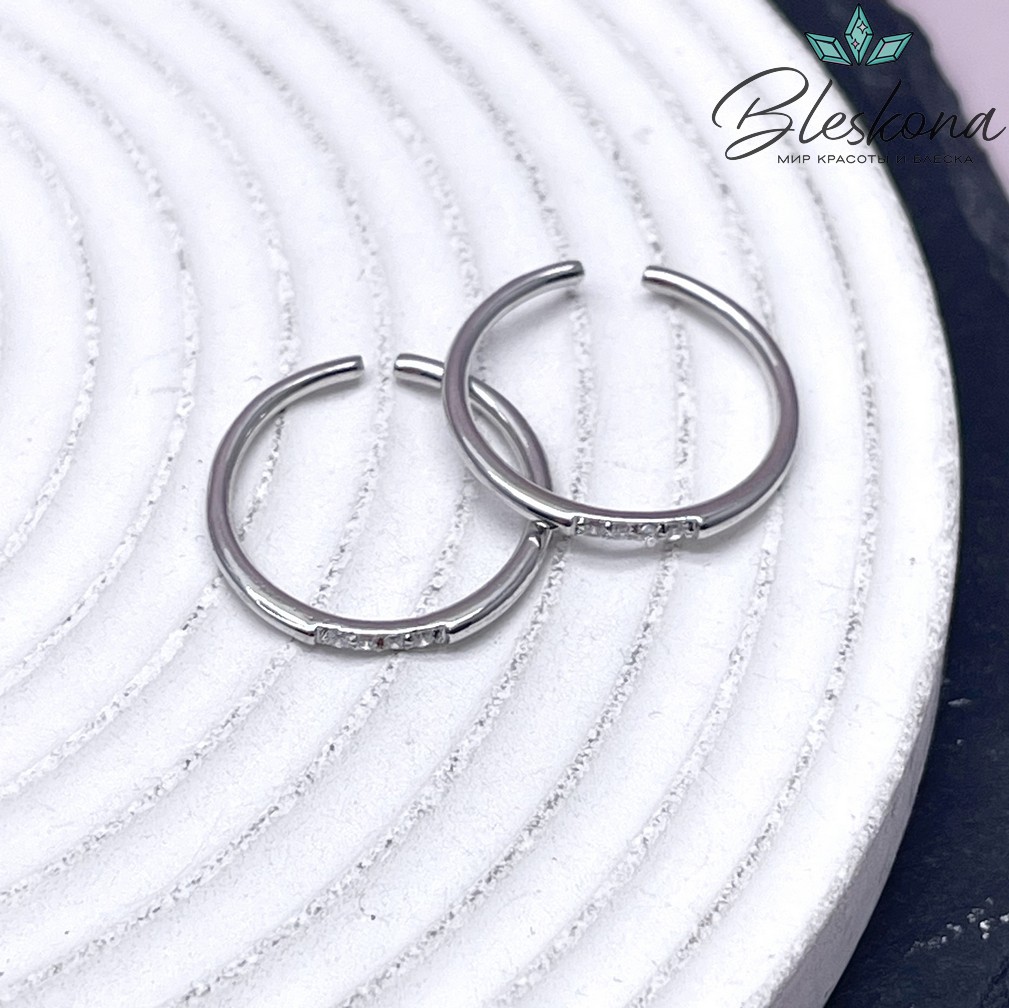 20мм, Цвет серебро, Кольцо тонкое безразмерное цирконы 