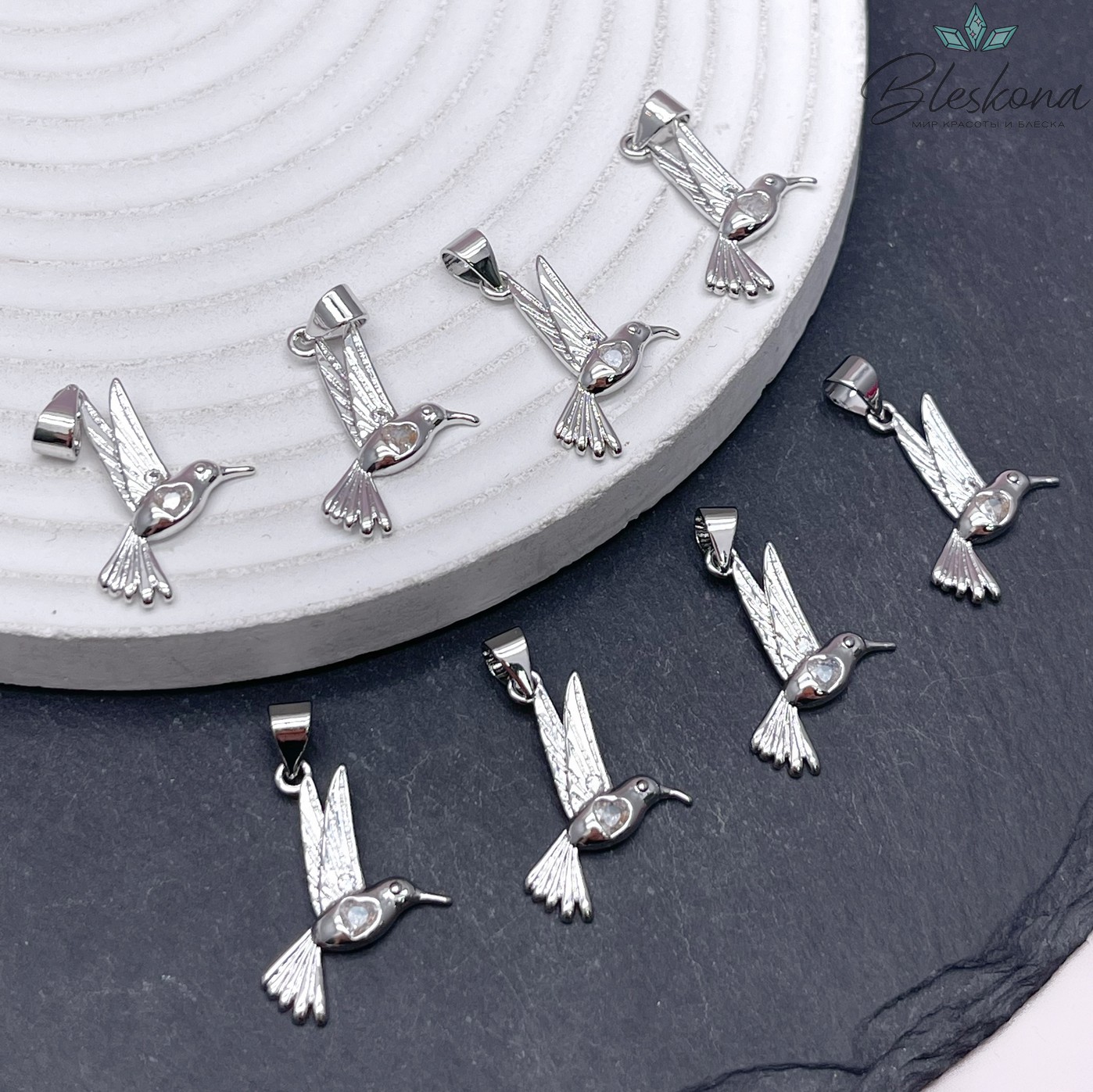 21*16 мм Цвет серебро, Подвеска Колибри с цирконом