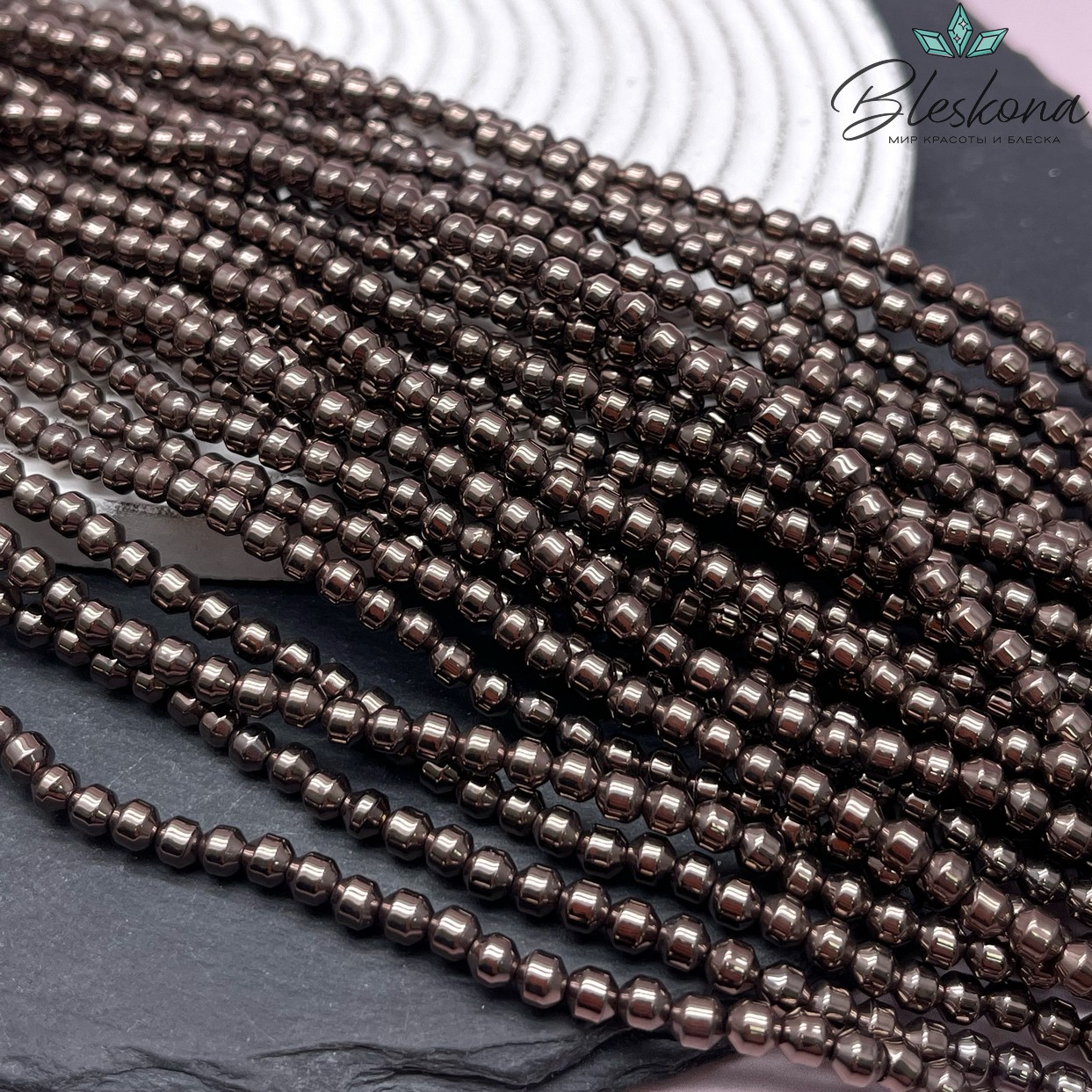 4*4 мм Гематин, цвет коричневый №1 (шоколадный), бочонок имитация