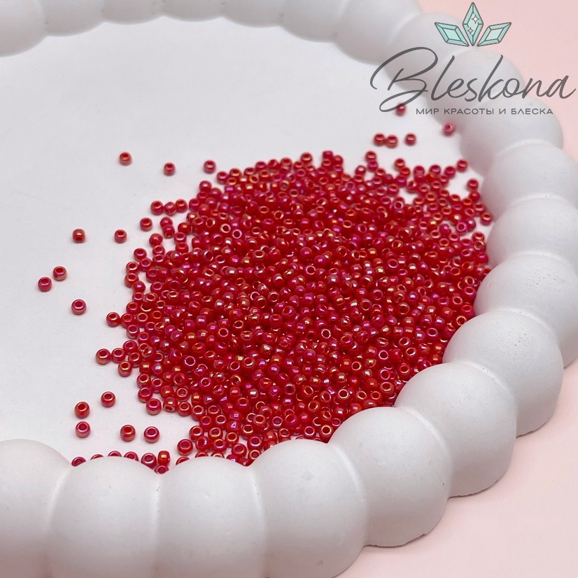 Бисер TOHO round 11/0 цвет №405 (оттенок красного)