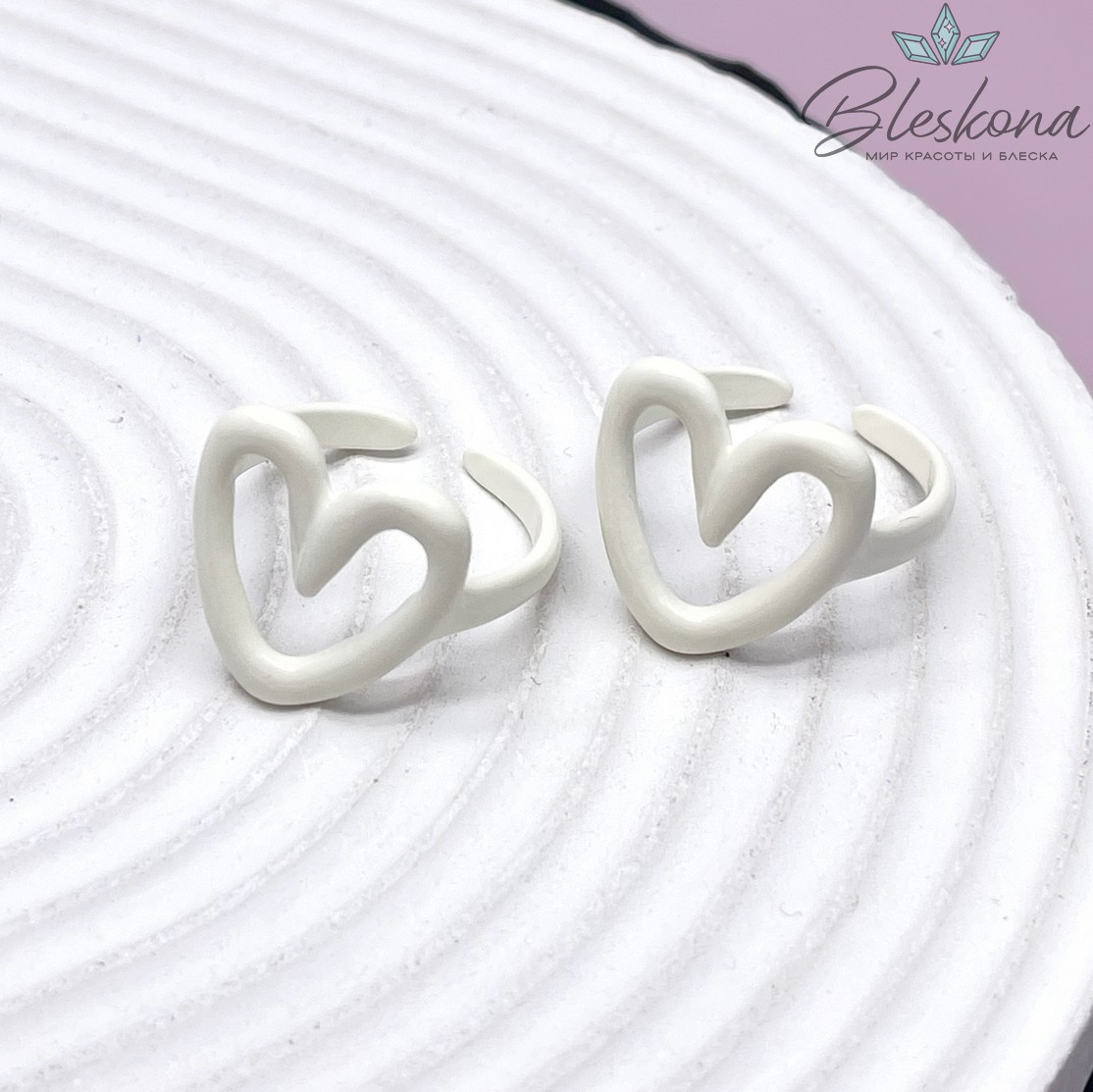 21,7мм, Кольцо безразмерное сердце эмаль белая