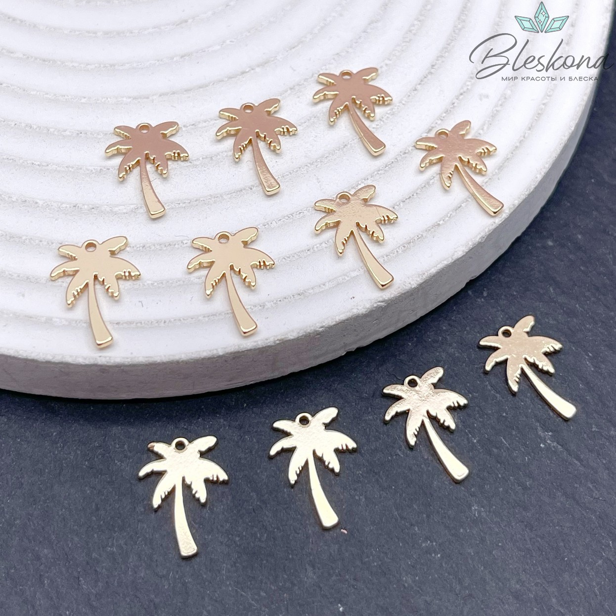 Подвеска Пальма гладкая, цвет золото 14*10,4мм