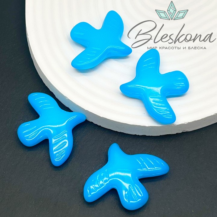 33*42 мм  Бусина голубь голубой