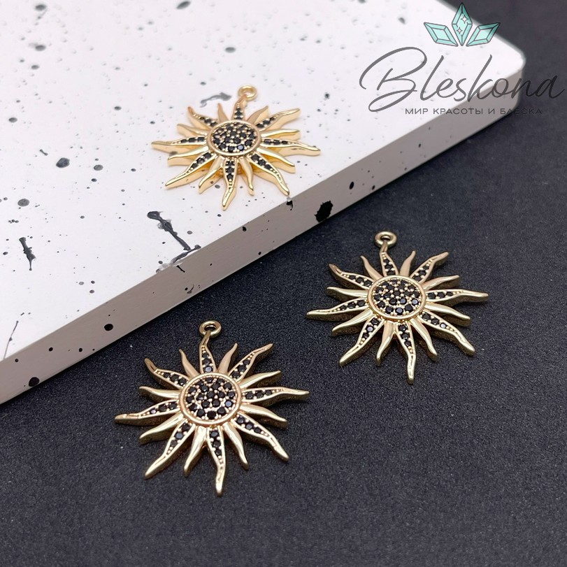 27*25 мм Цвет золото, Подвеска Солнце с волнистыми лучами черные цирконы