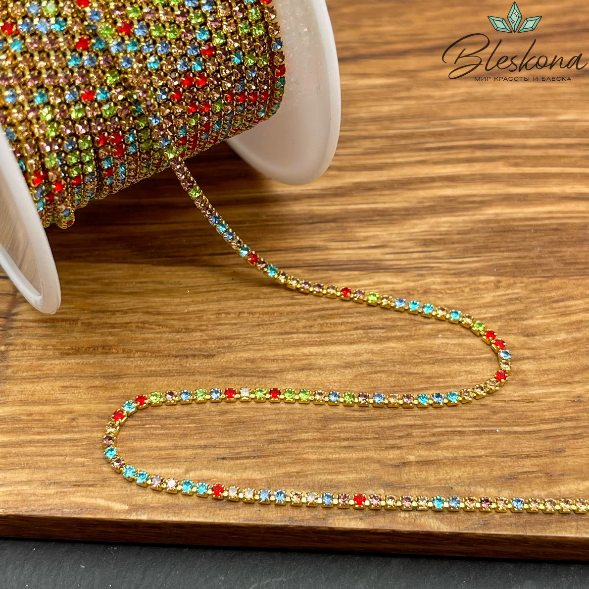 Цепь №309-1 цвет золото, стразовая лента цирконы микс 1,7 мм