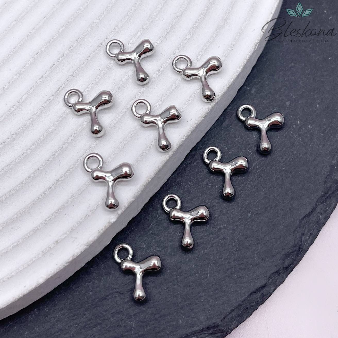 13 мм Цвет серебро, Буква гладкая T