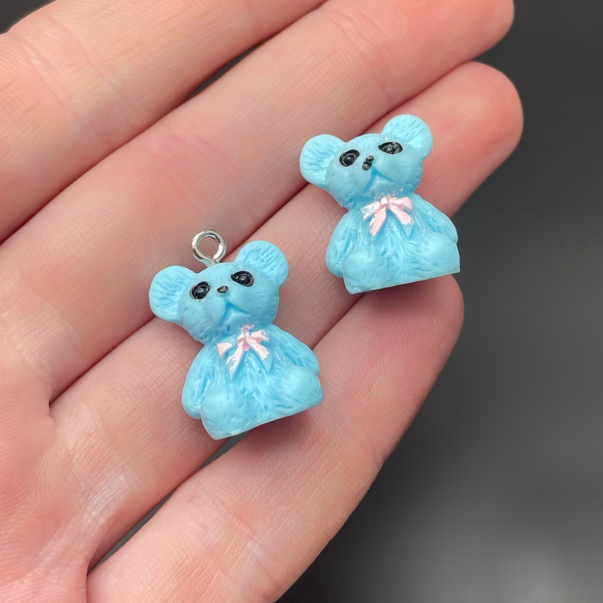 15*20,5мм, Цвет серебро, Подвеска Мишка голубой бант