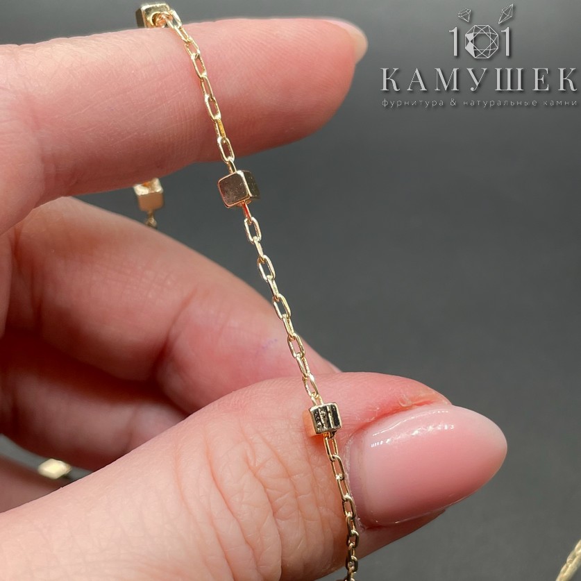Цепь №156-1 цвет золото, куб 2,5*1,3 мм