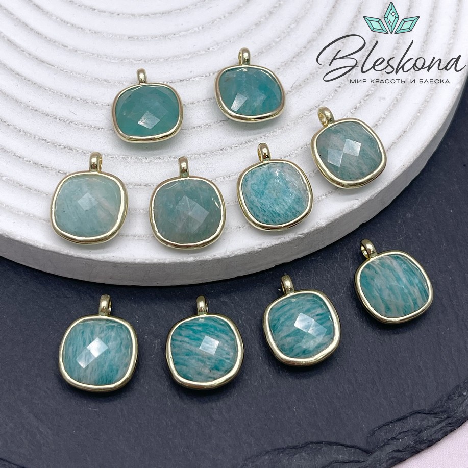 13мм, цвет золото ,Подвеска квадрат Амазонит в обрамлении 