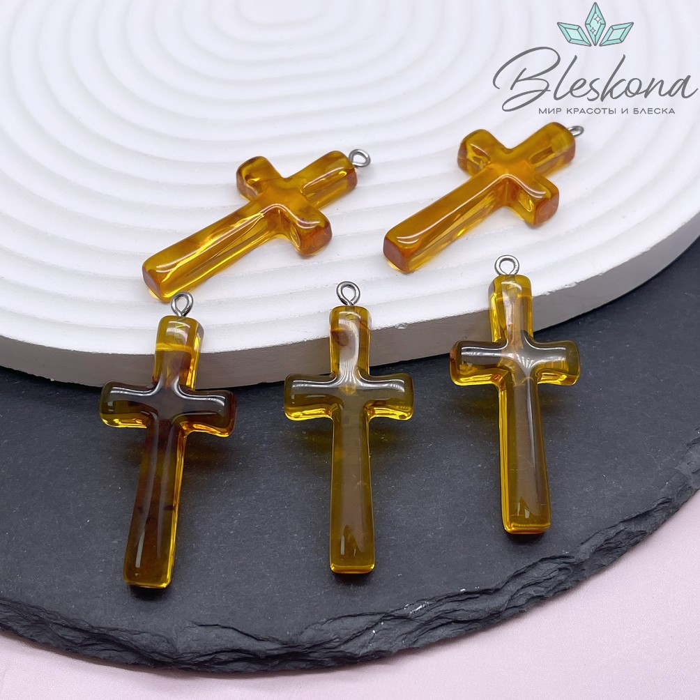 Подвеска Янтарь крестик светло-коричневый 19,5*43 мм