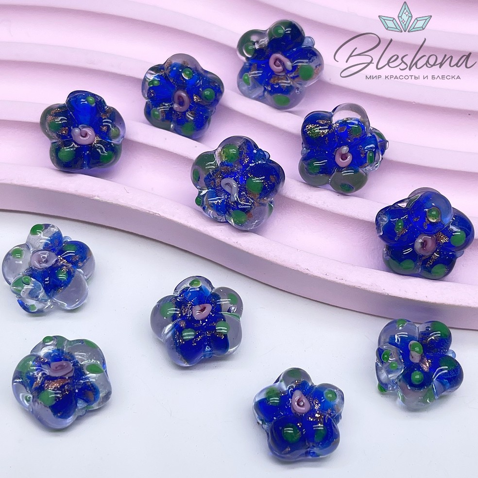 14,5 мм Бусина цветок прозрачный с синим