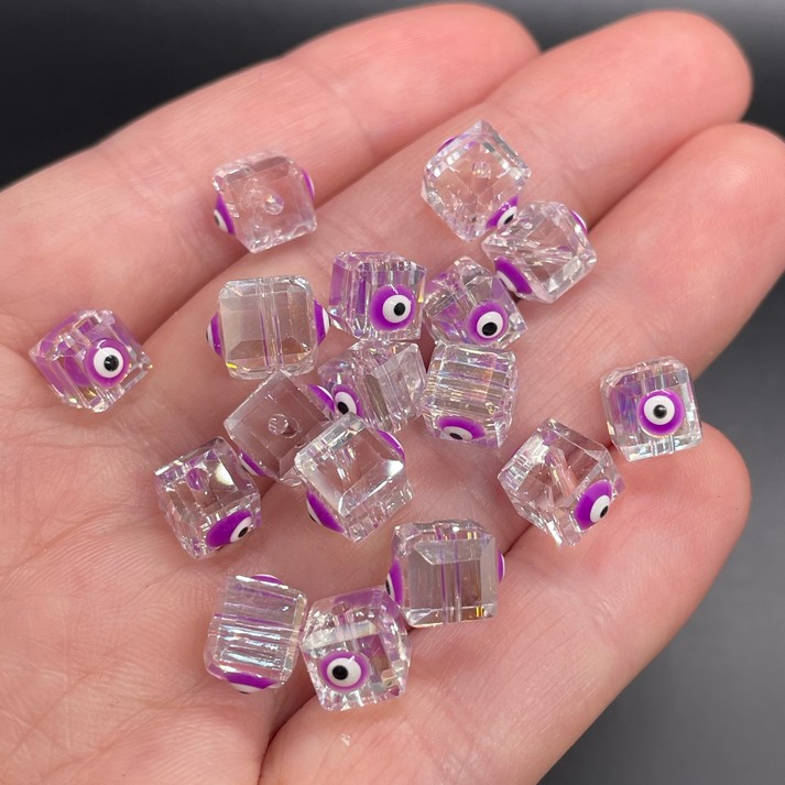 7мм, Стекло Lux форма куб фиолетовый  глаз уп.5 шт