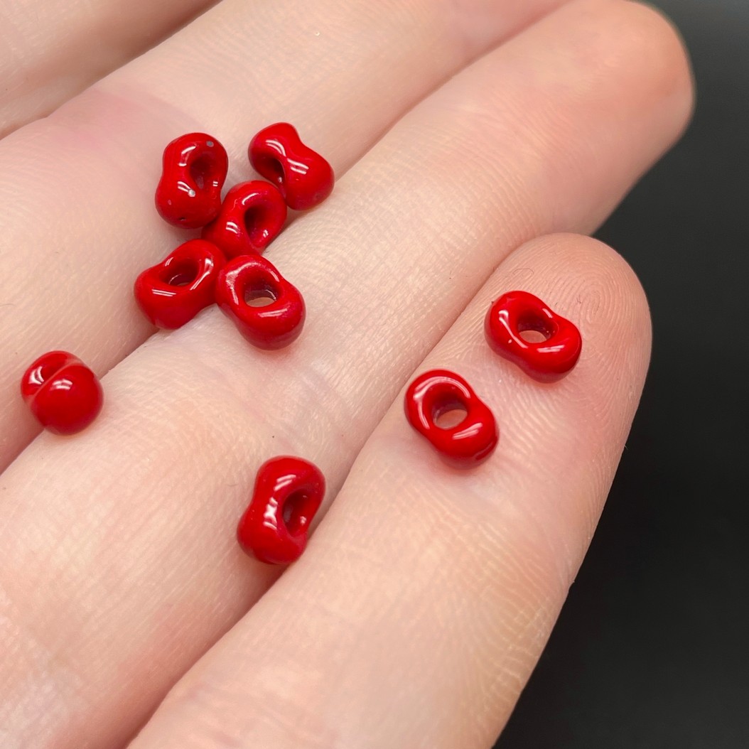 4*6 мм , Бусина - разделитель красная эмаль уп.10шт