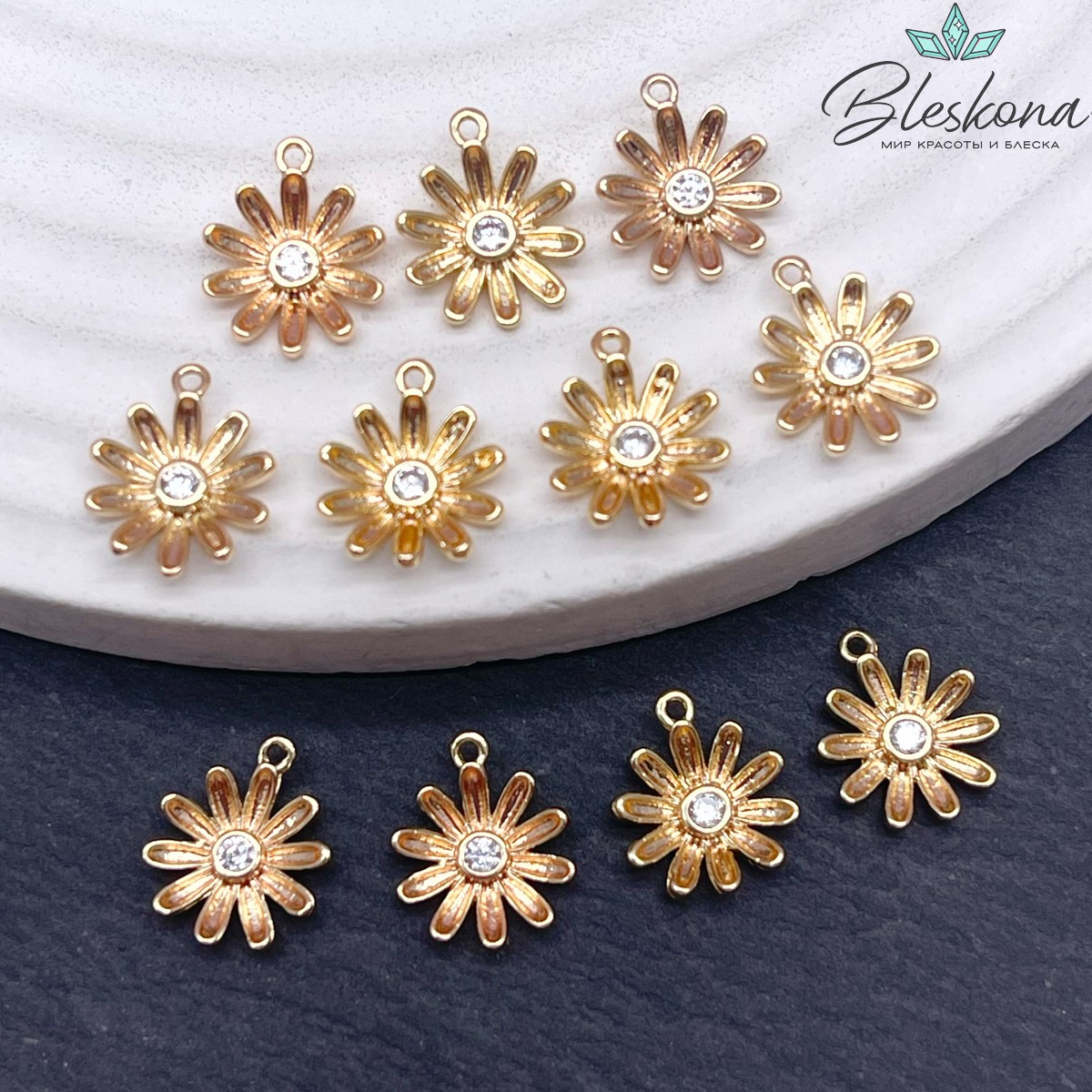 9,8мм,цвет золото,Подвеска ромашка циркон 