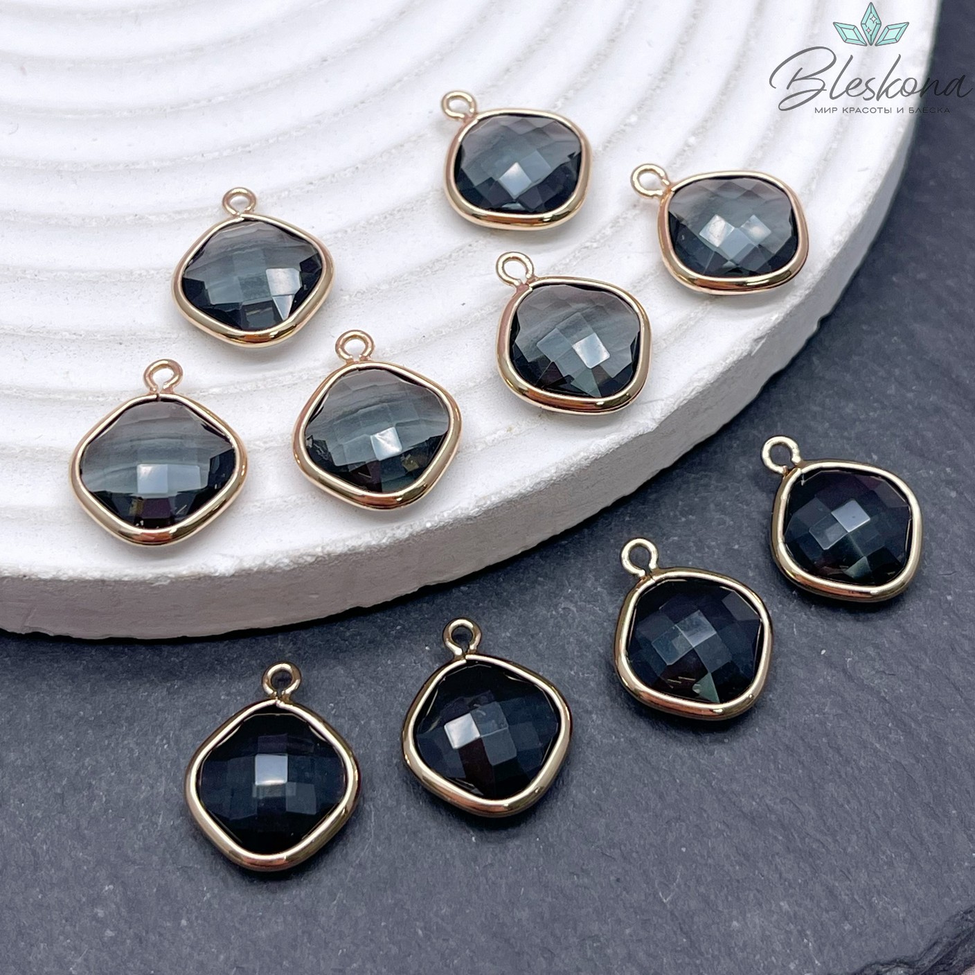 12 мм, цвет золото, Подвеска ромб стекло графитовое