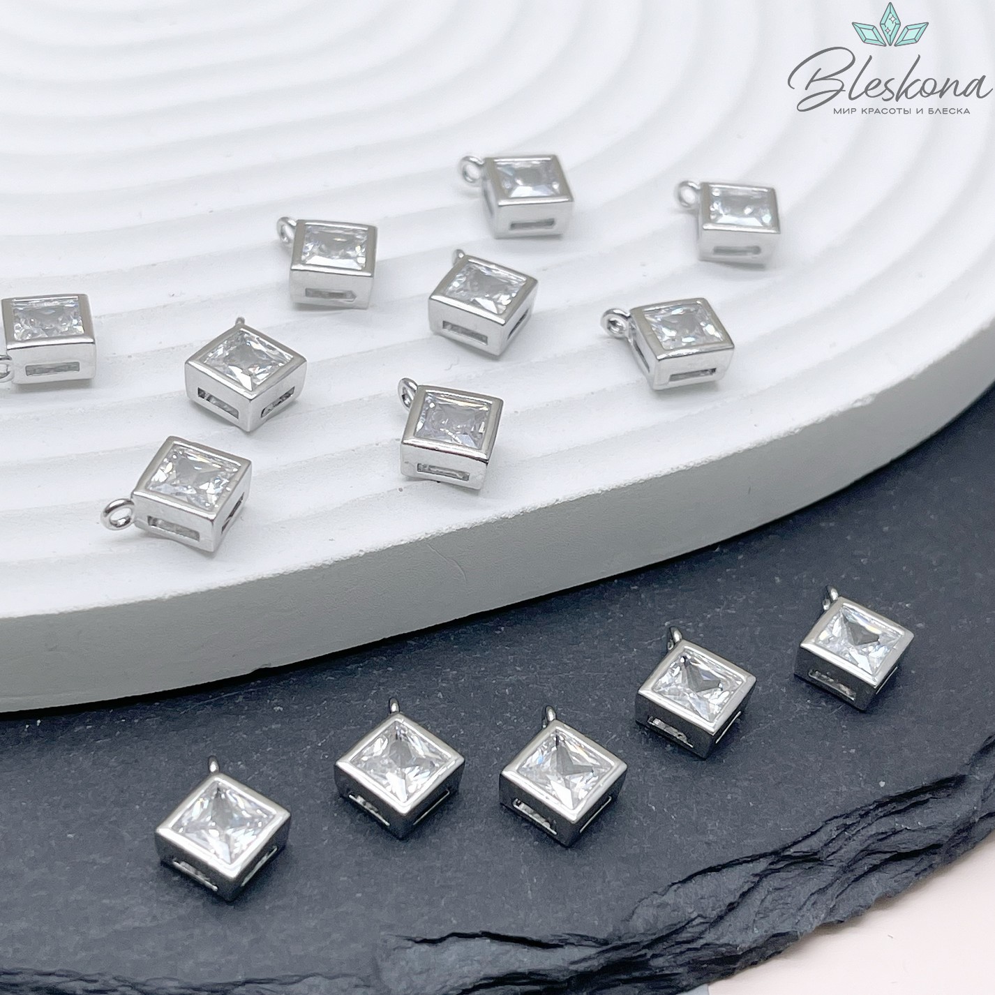 11*9 мм Цвет серебро, Подвеска ромб большой циркон
