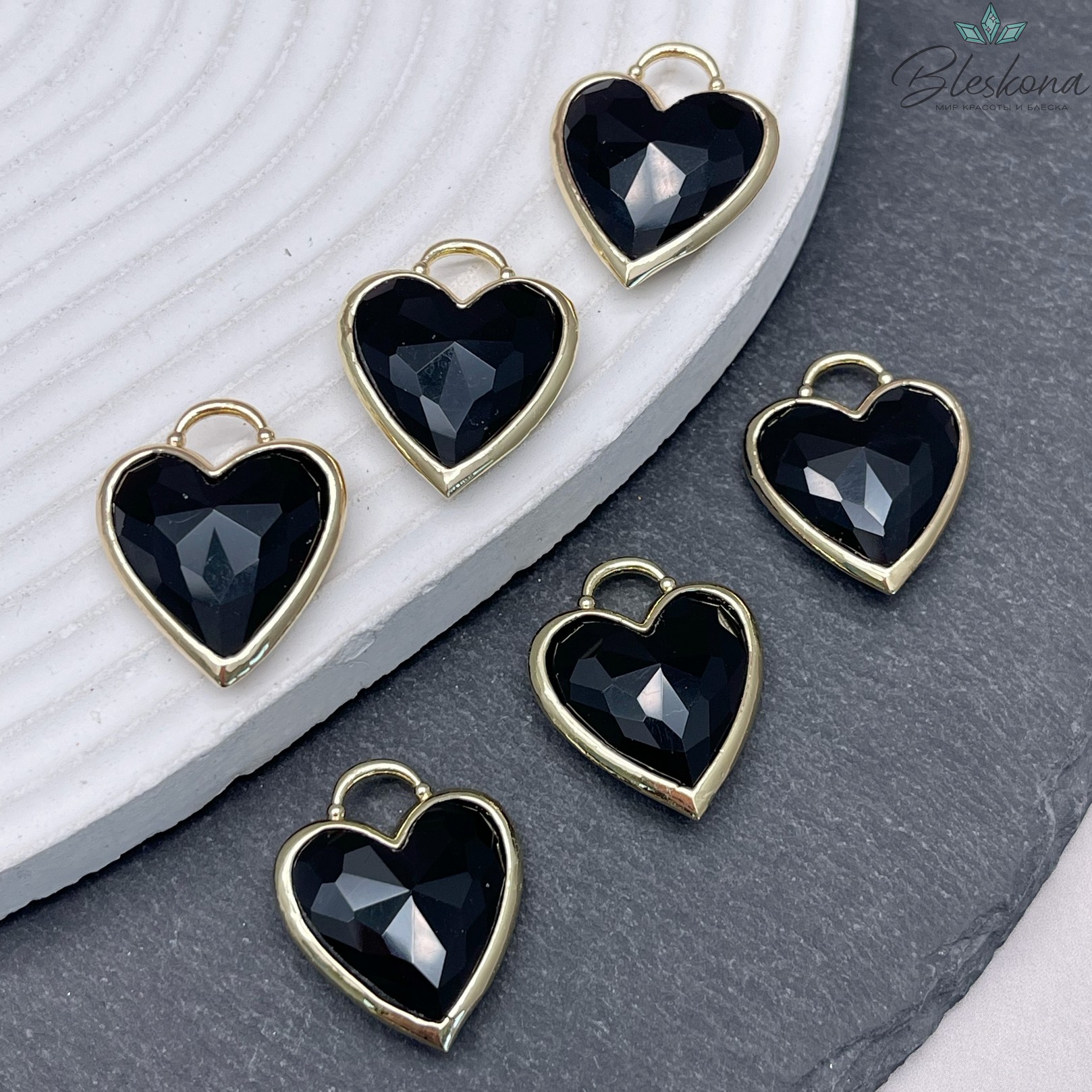 23,5*19 мм,Подвеска Сердце черный агат ,цвет золото