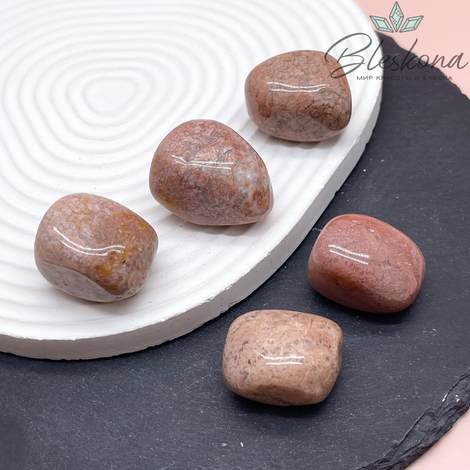 Халцедон Сакура галтовка 25-32 мм