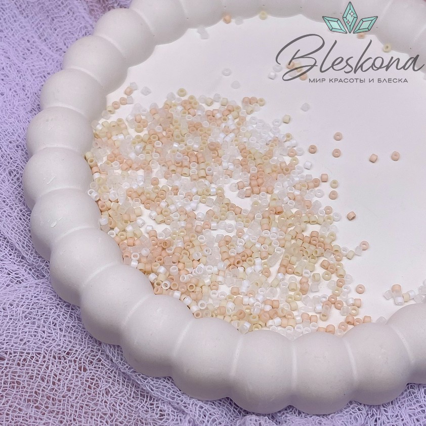 Бисер TOHO round 11/0 цвет №60-058 (микс)