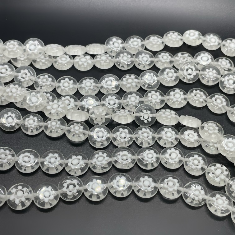 Муранское стекло белое круг цветок  10 мм