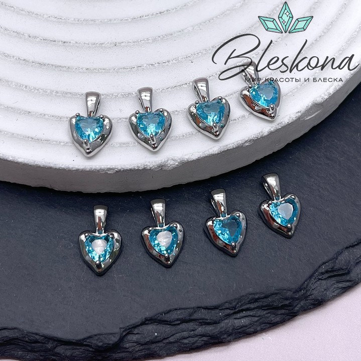 12*8 мм Цвет серебро, Подвеска Сердце голубой циркон