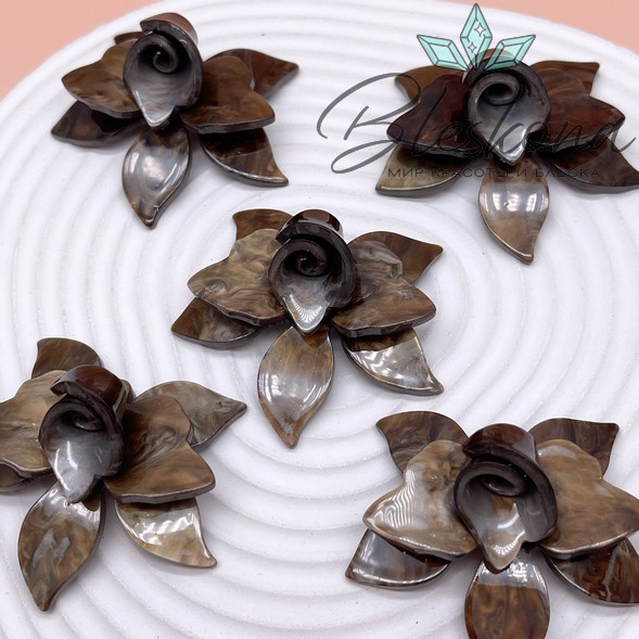 45*50 мм Подвеска цветок цвет коричневый перламутр