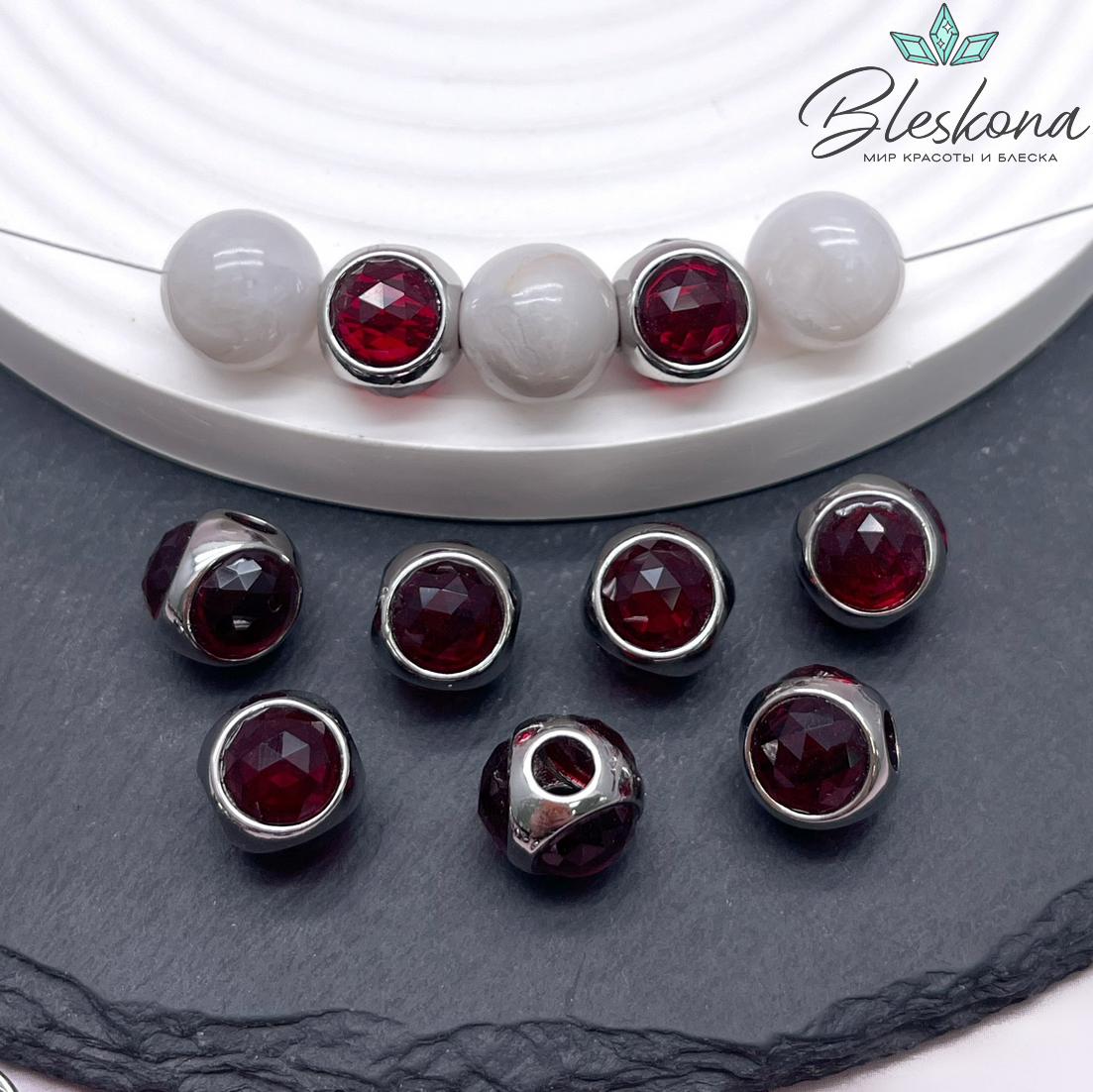 10 мм Цвет серебро, Бусина шар красное стекло