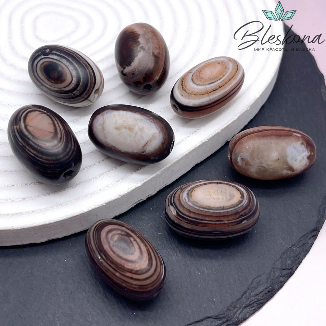 Дзи природная коричневая из агата 28*20 мм 