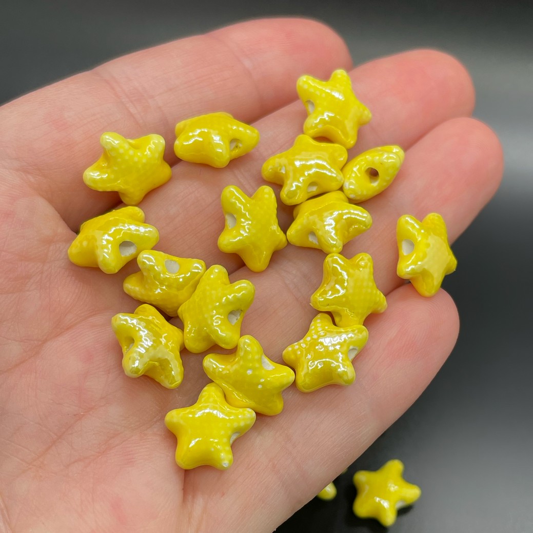 10 мм Бусина морская звезда мини , керамика цвет ярко-желтый