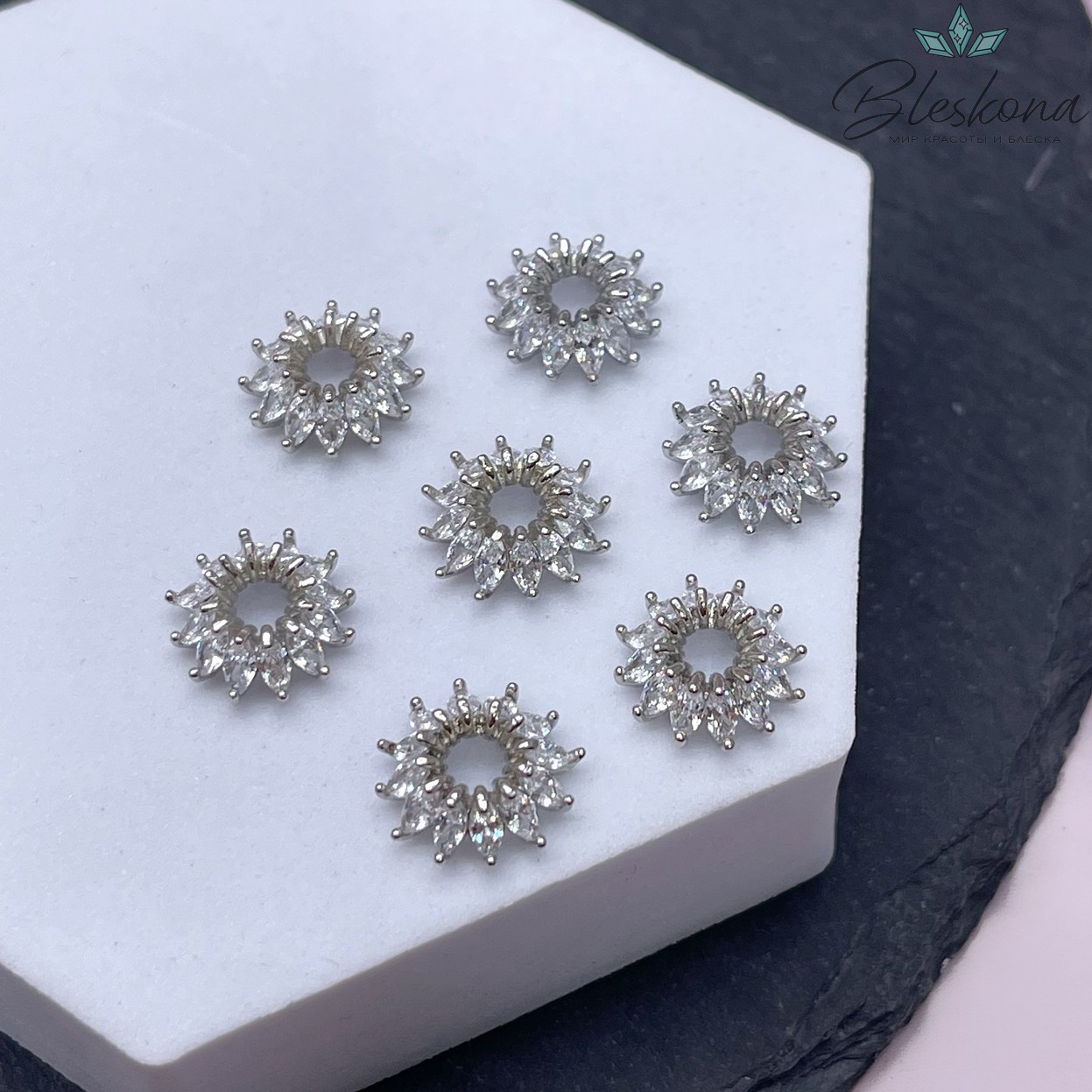 12 мм Цвет серебро, Шапочка цирконы