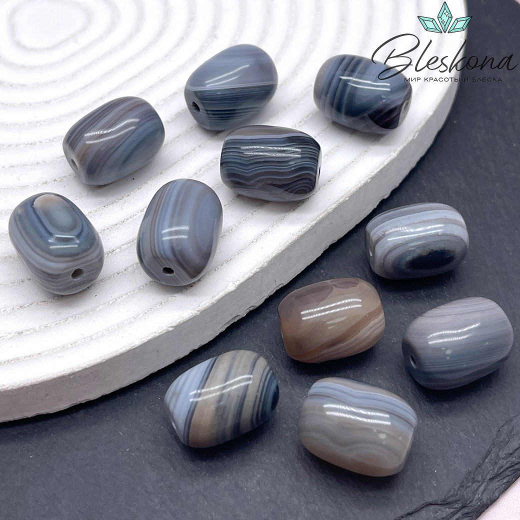Дзи природная серая из агата 17*13 мм 