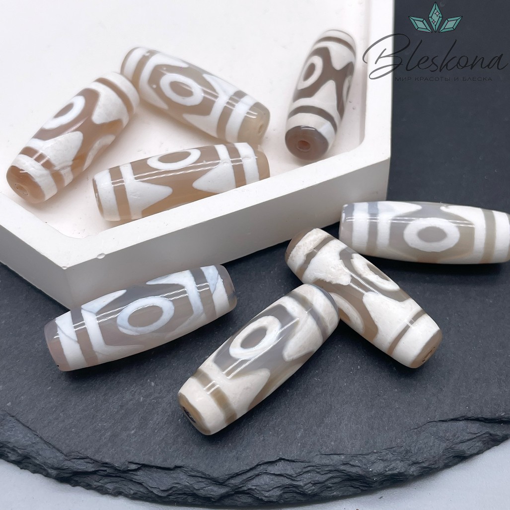 Бусина Дзи 3 глаза серо-белый бочонок 30*11 мм