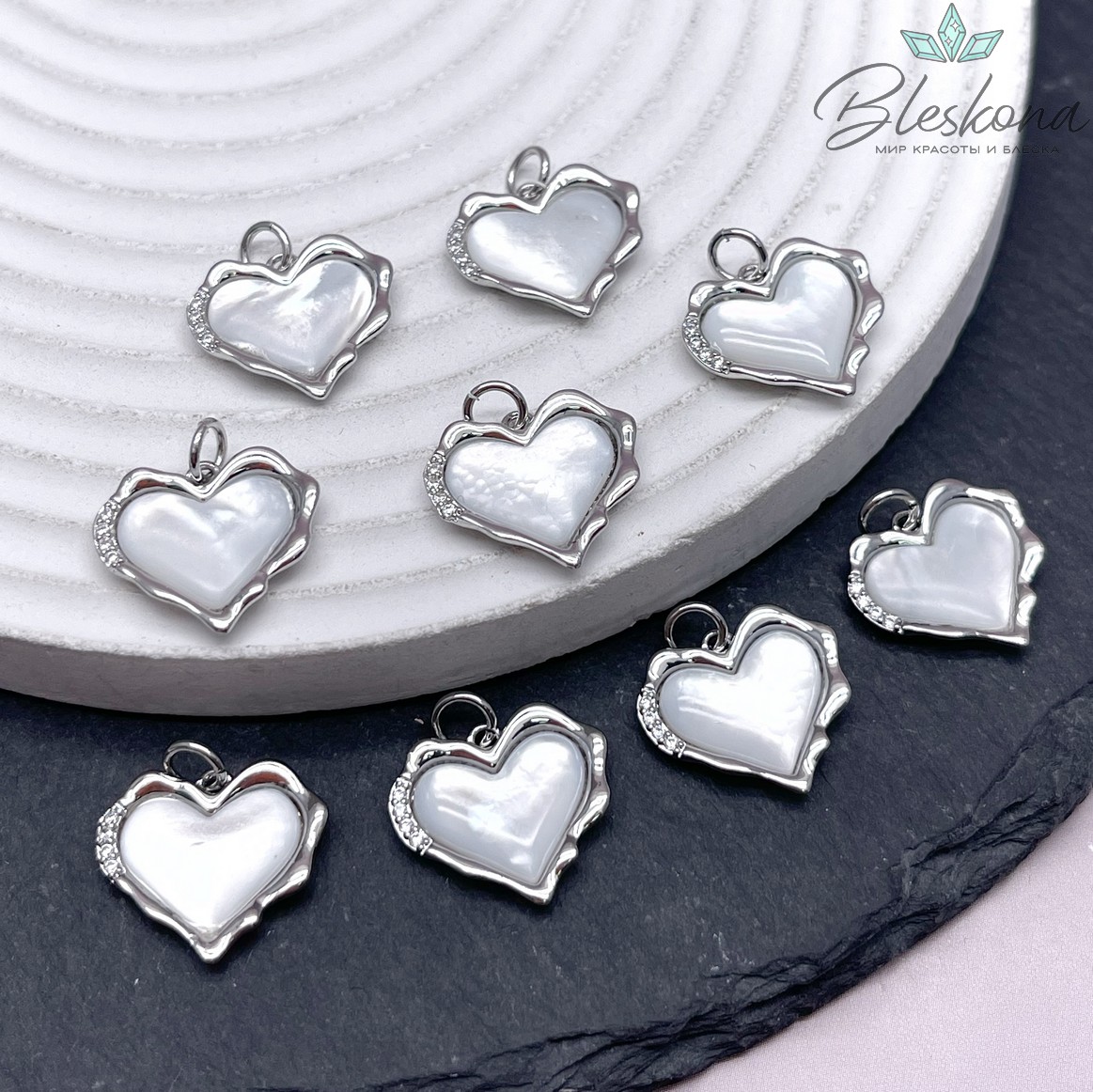 15*16,5 мм Цвет серебро, Подвеска Сердце белый перламутр, цирконы