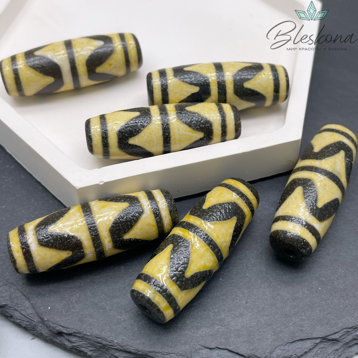 Бусина Дзи 2-й Тигриный клык желто-коричневый бочонок 40*14 мм