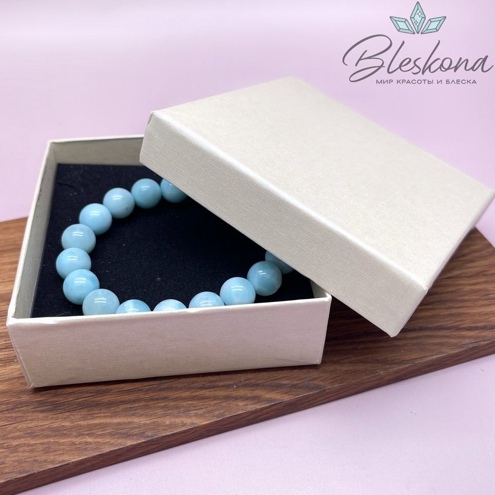 Коробка Бежевая фактурная полосы черная подложка 9*9*3 см