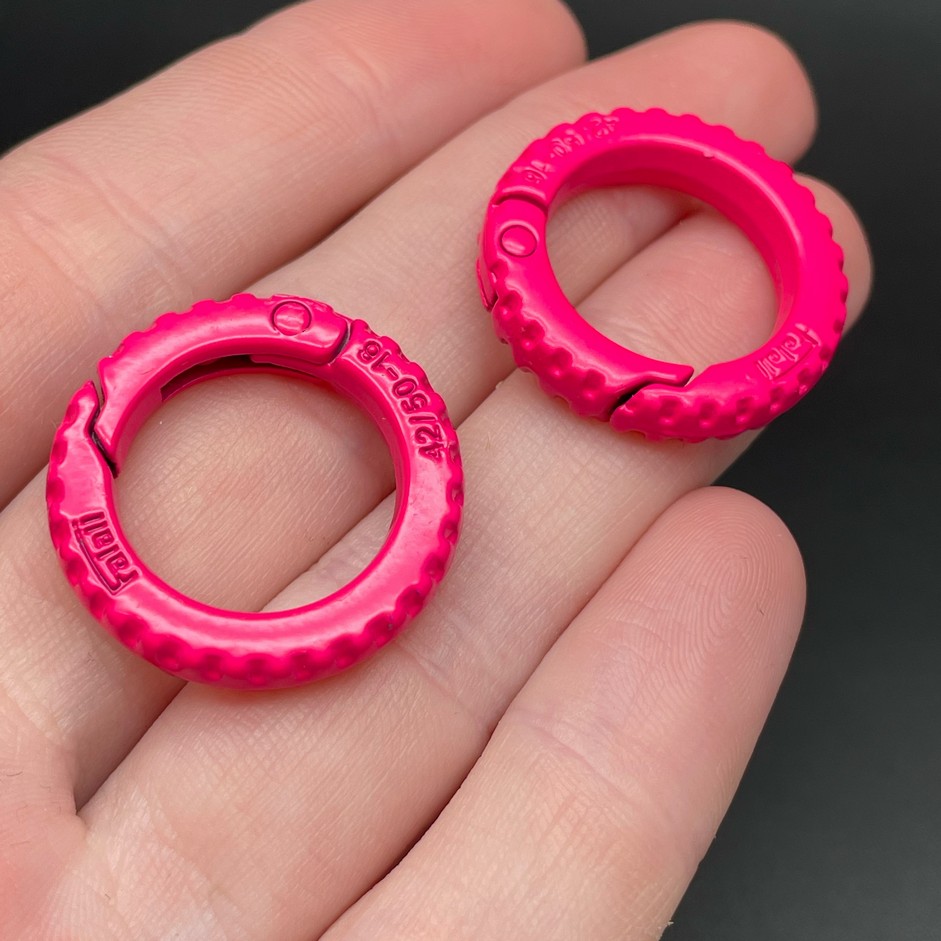 25мм , Замок круг -колесо малиновая эмаль 