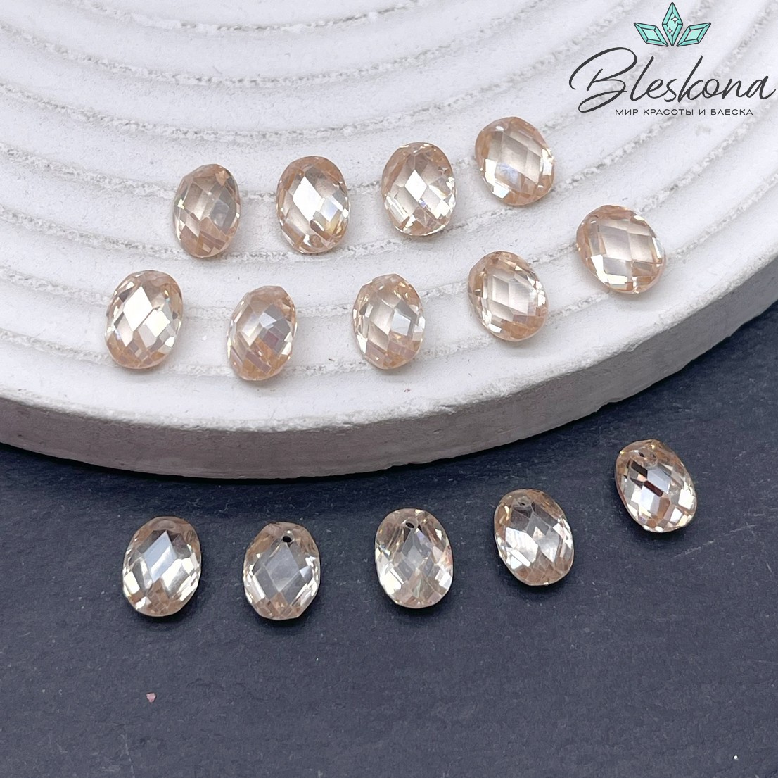 8*6 мм, Подвеска Циркон овал шампань (кубический цирконий, фианит) 