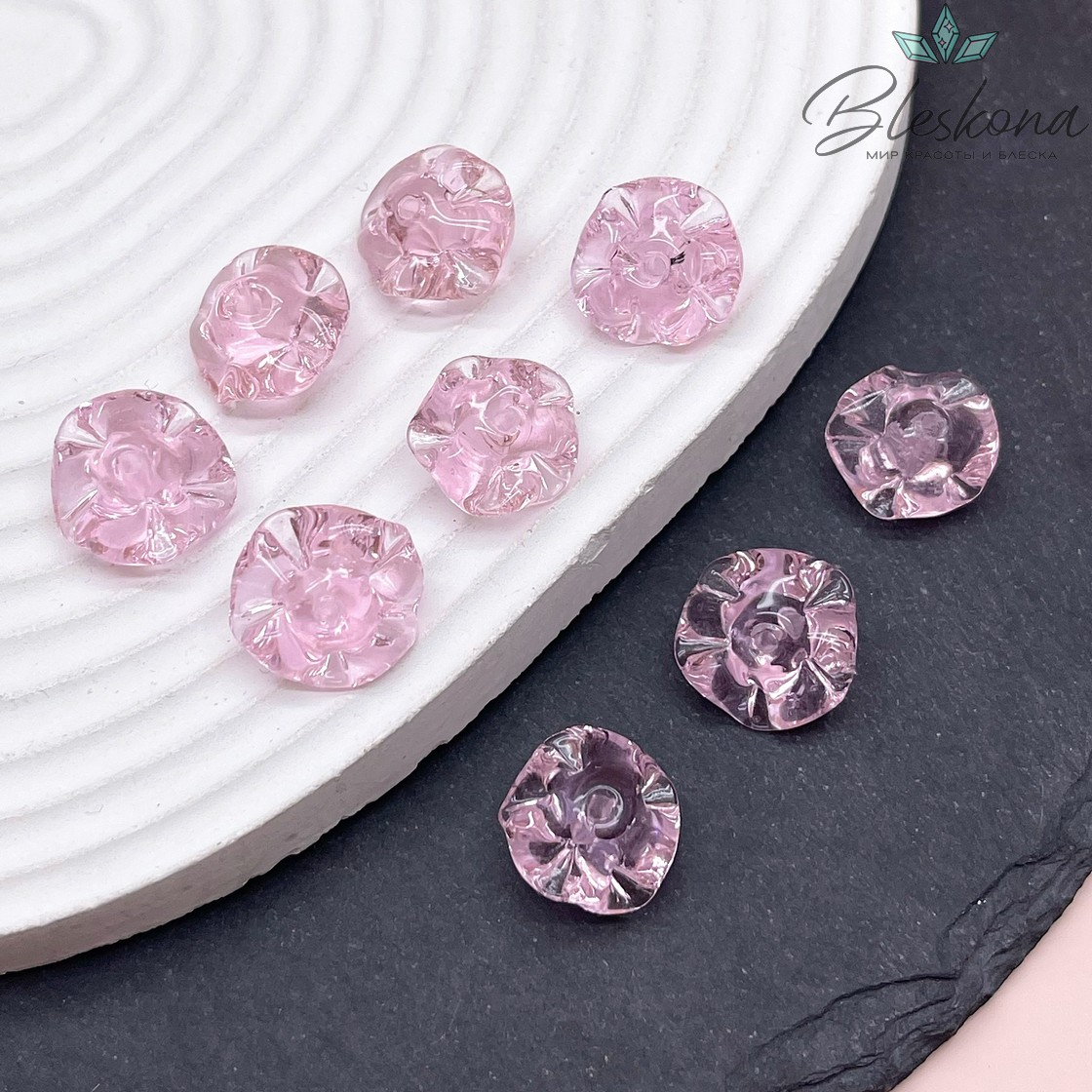 15 мм Бусина фриформ розовая, стекло