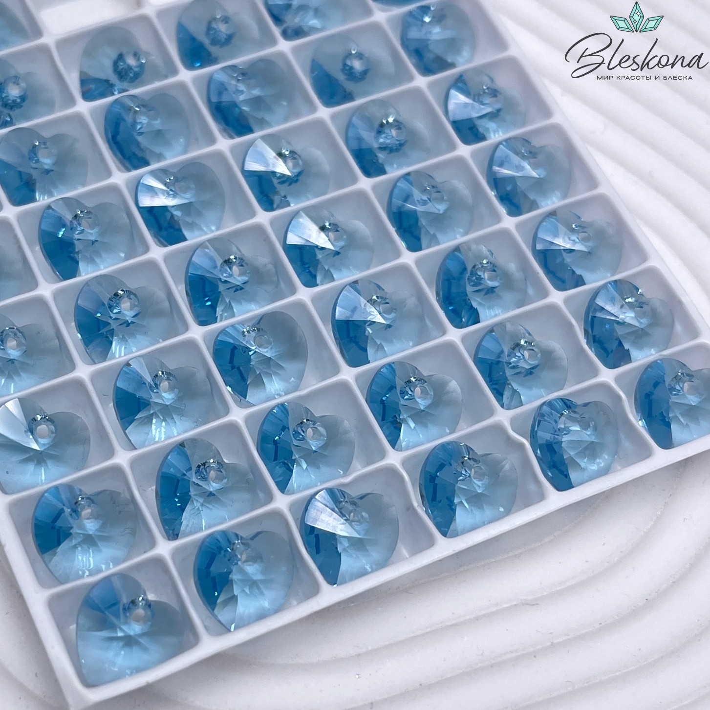 6228 Xilion Heart 10,3*10 мм Aquamarine (202)