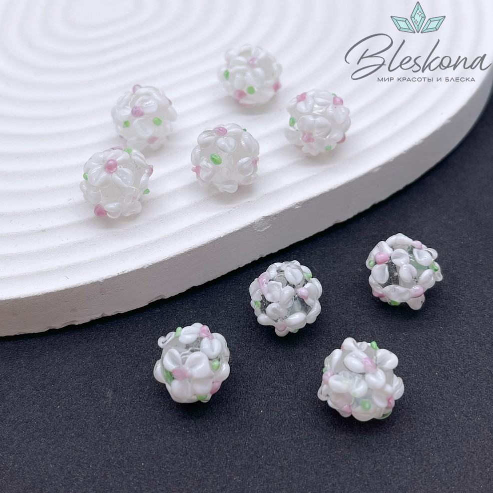 12 мм  Бусина шар цветок белый