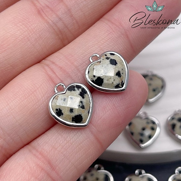 12*13мм,Цвет серебро,Подвеска Сердце Далматиновая Яшма огранка