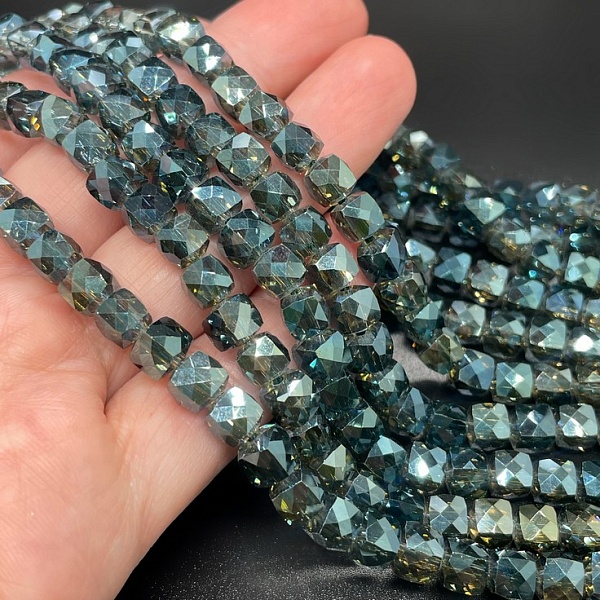 6.5 мм Стекло Lux, куб огранка, цвет сине- зеленый