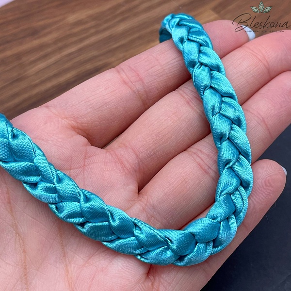 Шнурок косичка под кулон цвет голубой, золото 40 см