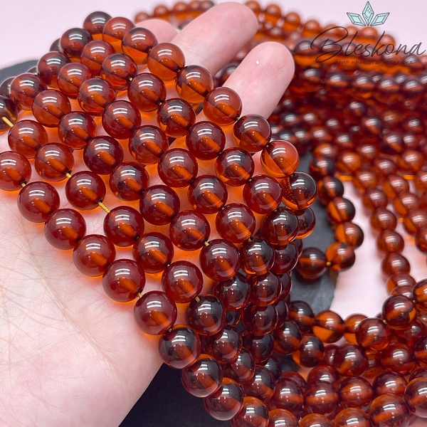 Янтарь шар темно-коричневый 10 мм