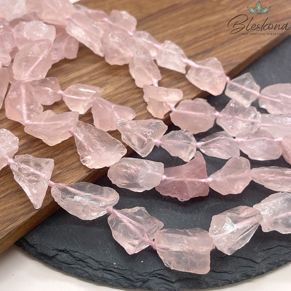 Мадагаскарский Розовый кварц Куски (14-16)*(13-15) мм