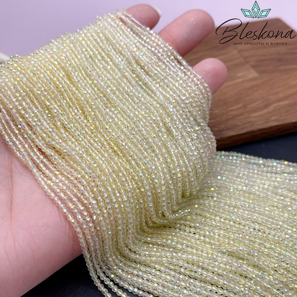 2 мм Бусины стекло светло-желтое с переливом алмазная огранка