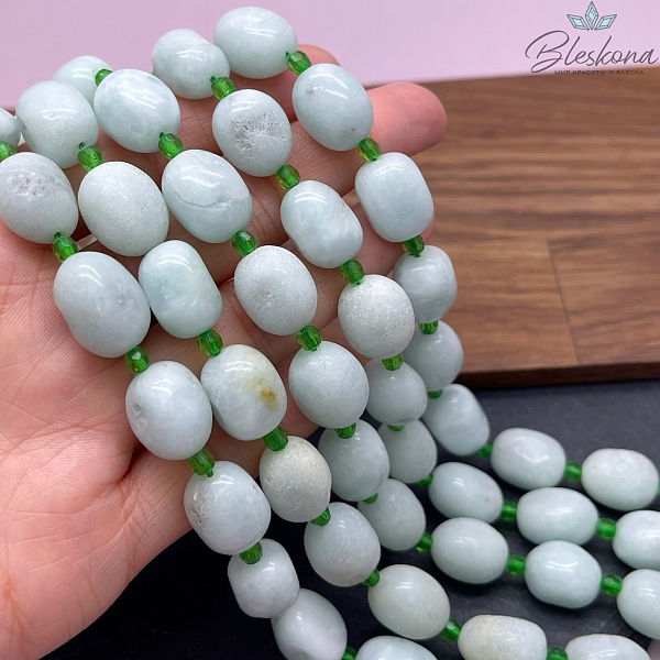 Волластонит (синтетический) зеленый галтовка (14-16)*(11-12) мм